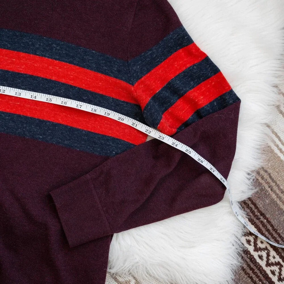 GAP FOR GOOD MAINSTAY SWEATER MENS SZ M BURGUNDY STRIPE CREWNECK CLASSIC - Picture 4 of 7